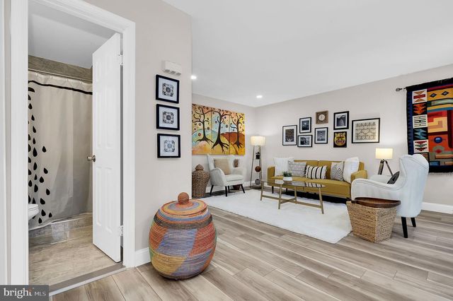 17121 BRIARDALE RD, Rockville, MD 20855