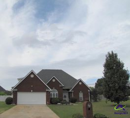 202 Rose Hill Drive, Warner Robins, GA 31088