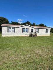 309 Royal Dr S, Bullard, TX 75757