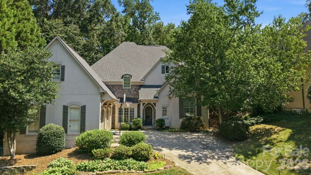 1817 Asbury Hall Court, Charlotte, NC 28209
