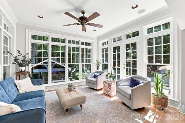 1817 Asbury Hall Court, Charlotte, NC 28209