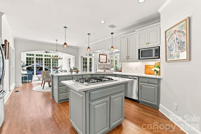 1817 Asbury Hall Court, Charlotte, NC 28209