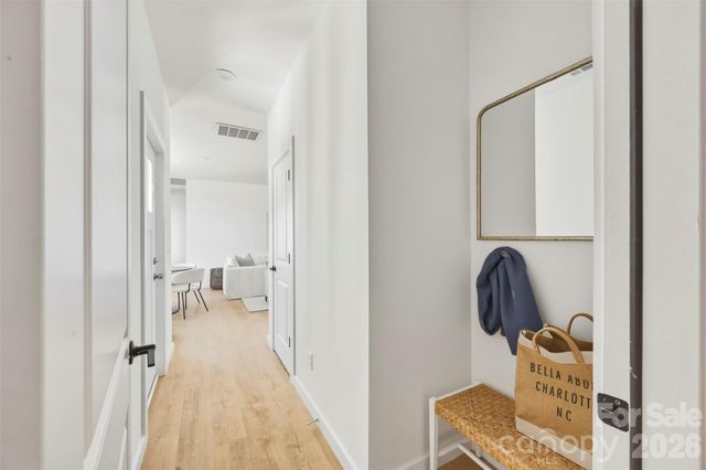 1037 Garringer Place, Charlotte, NC 28208