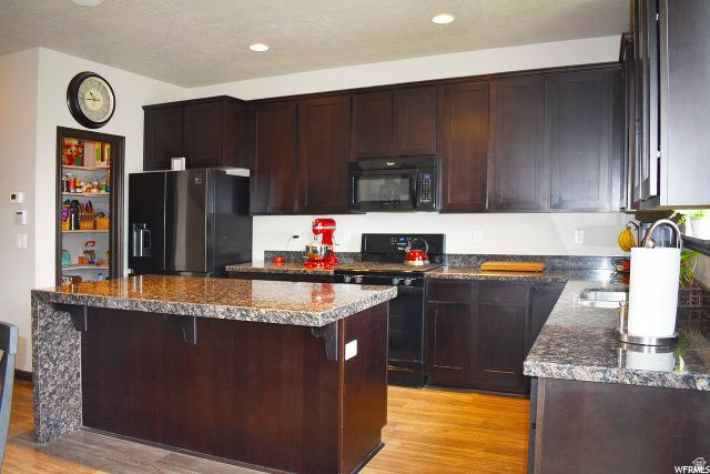 15144 S PEACE DR, Bluffdale, UT 84065