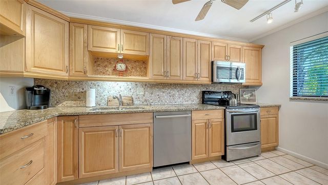 1503 CLOWER CREEK DRIVE 259, Sarasota, FL 34231