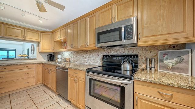 1503 CLOWER CREEK DRIVE 259, Sarasota, FL 34231
