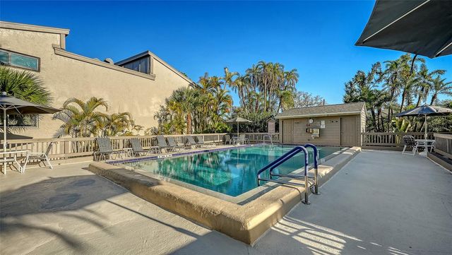 1503 CLOWER CREEK DRIVE 259, Sarasota, FL 34231