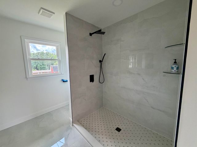 660 Cherry Hill Road, Spartanburg, SC 29307