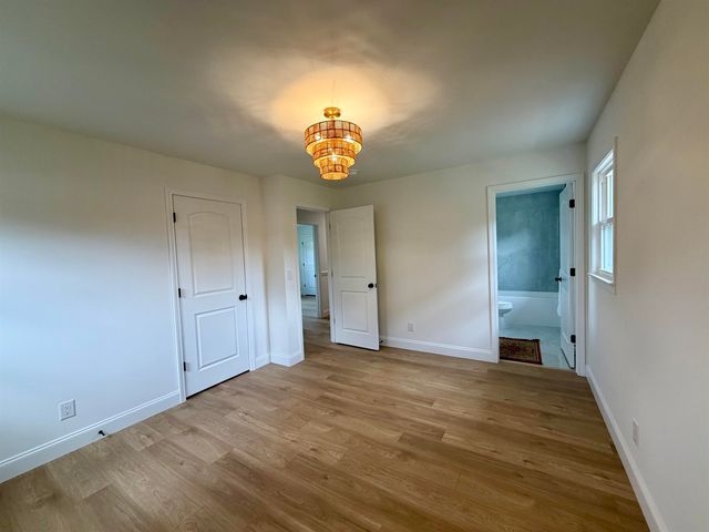 660 Cherry Hill Road, Spartanburg, SC 29307