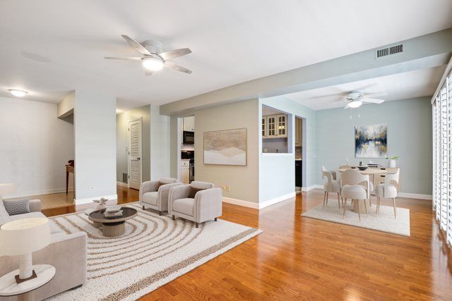 0N024 Ambleside Drive 107, Winfield, IL 60190