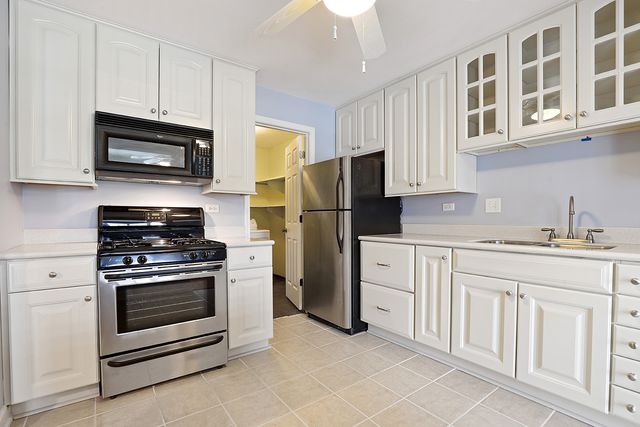 0N024 Ambleside Drive 107, Winfield, IL 60190