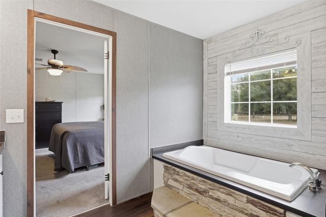 710 SW SCOUT GLEN, Fort White, FL 32038