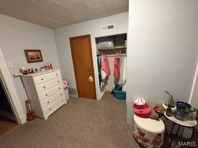 2713 College Avenue, Alton, IL 62002