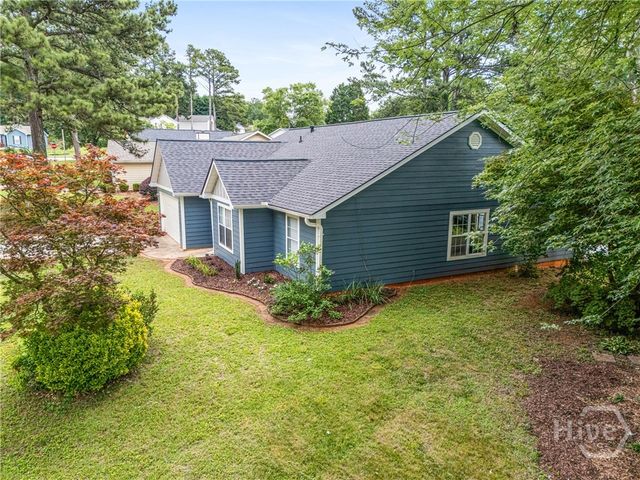 1004 Orchard Mill Court, Lawrenceville, GA 30043