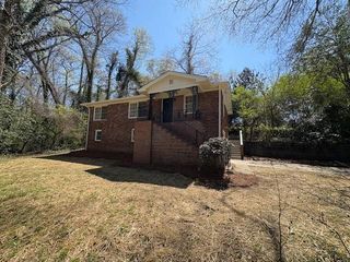 2068 Kenwood Place SE, Smyrna, GA 30082
