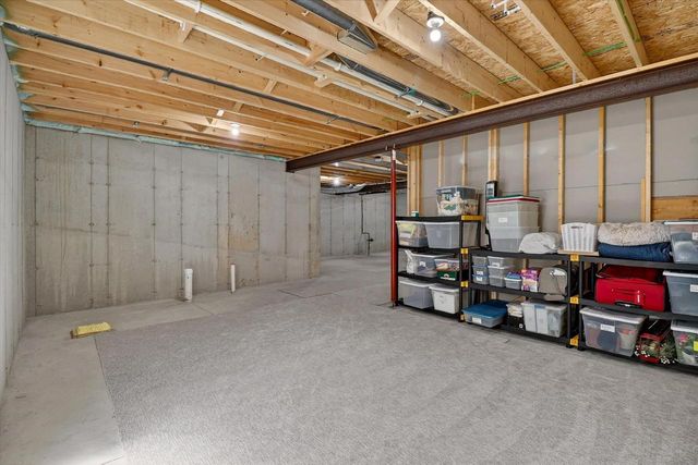3704 Newcastle Drive, Janesville, WI 53546