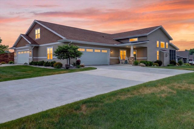 3704 Newcastle Drive, Janesville, WI 53546