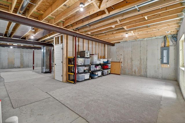 3704 Newcastle Drive, Janesville, WI 53546