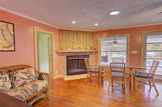 290 MITNIK DRIVE, Deltona, FL 32738