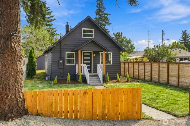 506 L Street SE, Auburn, WA 98002