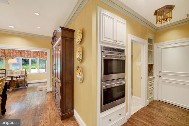 11 CAVESWOOD LN, Owings Mills, MD 21117