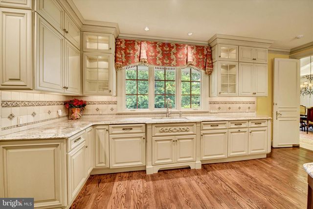 11 CAVESWOOD LN, Owings Mills, MD 21117