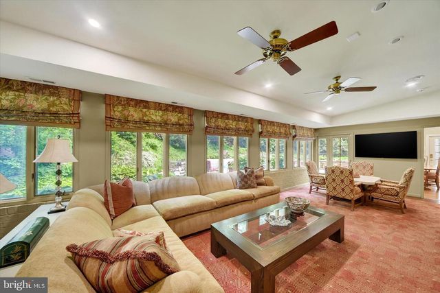 11 CAVESWOOD LN, Owings Mills, MD 21117