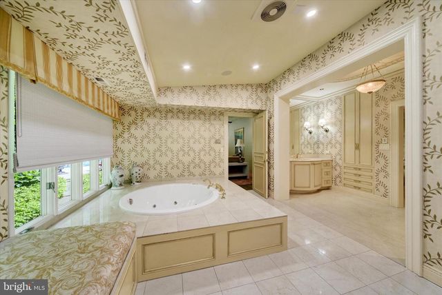 11 CAVESWOOD LN, Owings Mills, MD 21117