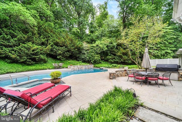 11 CAVESWOOD LN, Owings Mills, MD 21117
