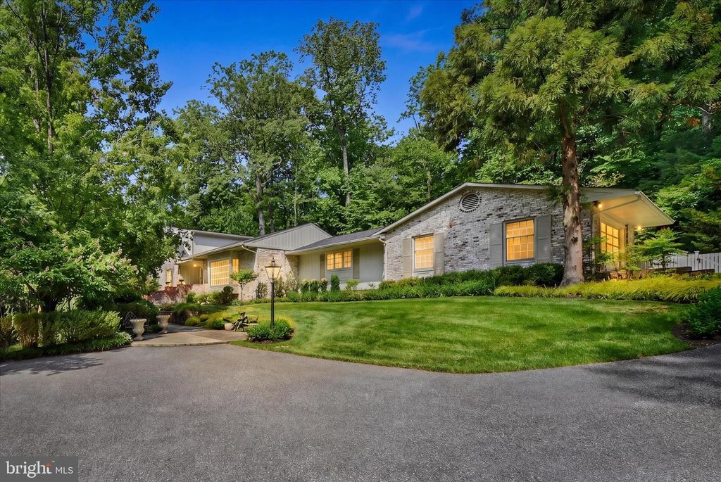 11 CAVESWOOD LN, Owings Mills, MD 21117