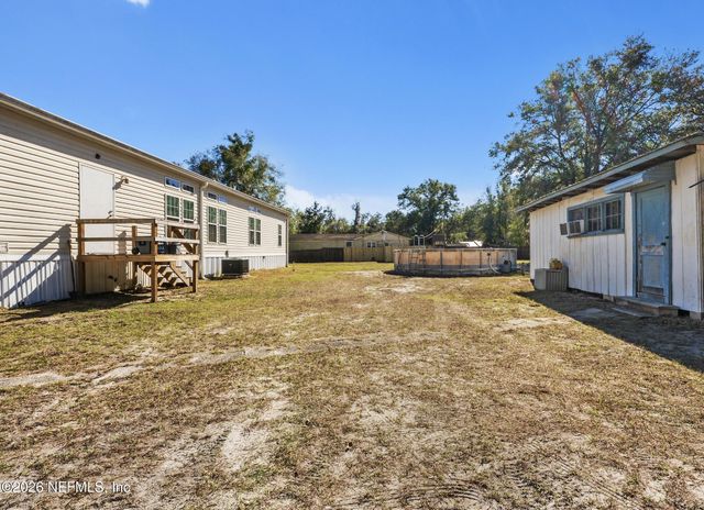 107 TYRE Road, Hollister, FL 32147