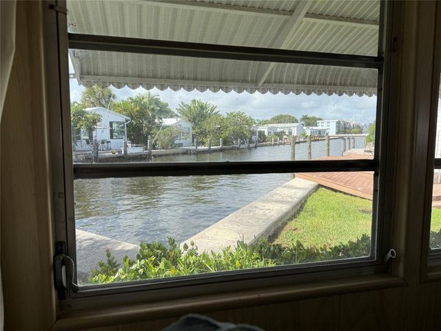 201 Mallard Drive, Boynton Beach, FL 33435