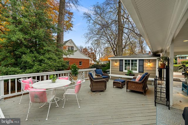 8600 VICTORIA RD, Springfield, VA 22151