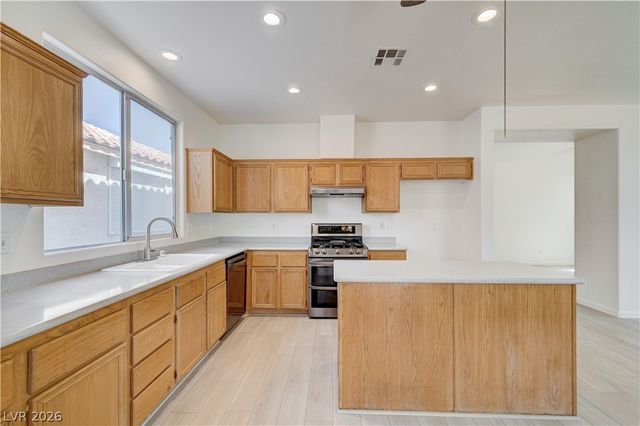 9492 Rainfall Avenue, Las Vegas, NV 89147