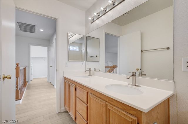 9492 Rainfall Avenue, Las Vegas, NV 89147