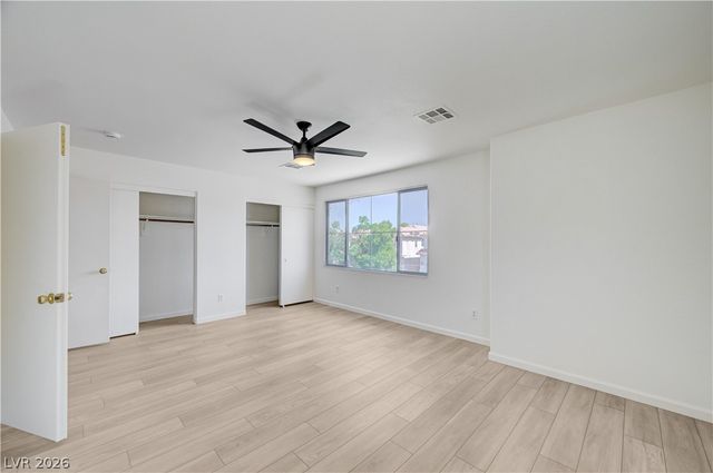 9492 Rainfall Avenue, Las Vegas, NV 89147