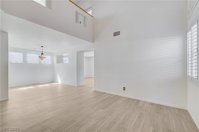9492 Rainfall Avenue, Las Vegas, NV 89147