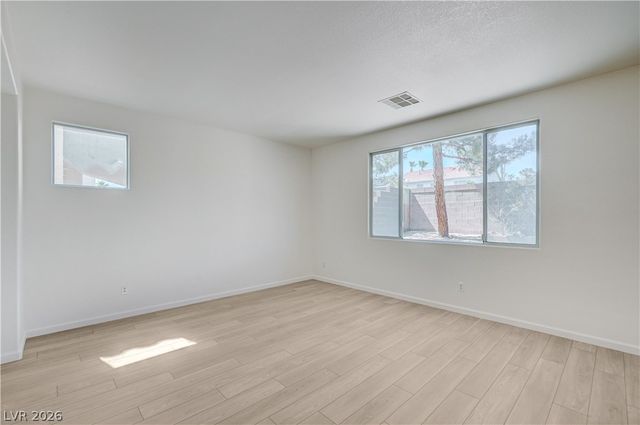 9492 Rainfall Avenue, Las Vegas, NV 89147