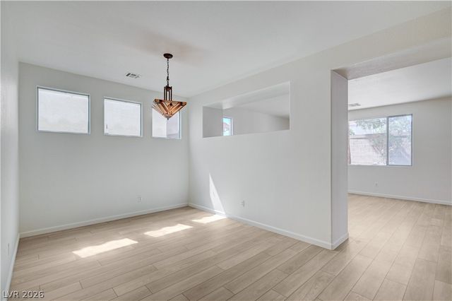 9492 Rainfall Avenue, Las Vegas, NV 89147