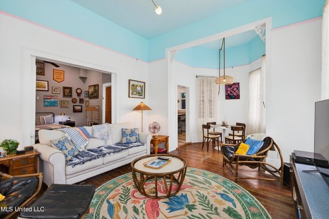 211 Keller Street, Bay Saint Louis, MS 39520