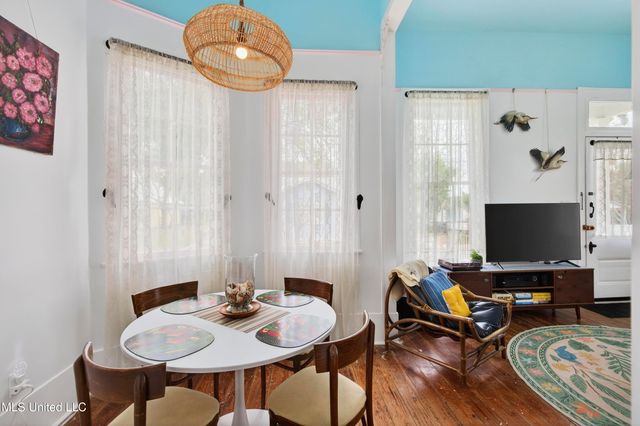 211 Keller Street, Bay Saint Louis, MS 39520