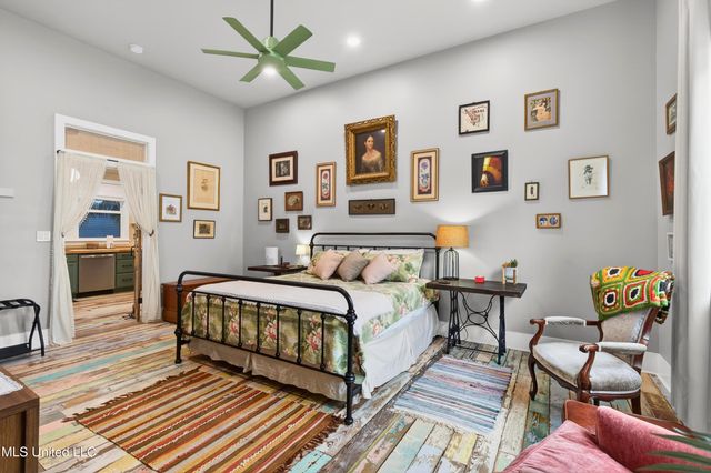 211 Keller Street, Bay Saint Louis, MS 39520