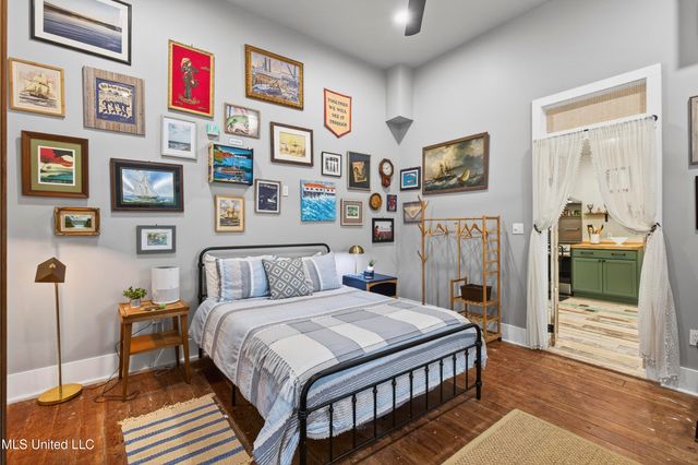 211 Keller Street, Bay Saint Louis, MS 39520