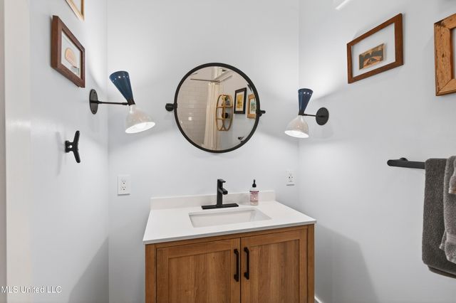 211 Keller Street, Bay Saint Louis, MS 39520