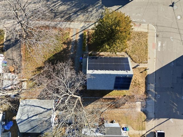 52 Carpenter Street, Attleboro, MA 02703