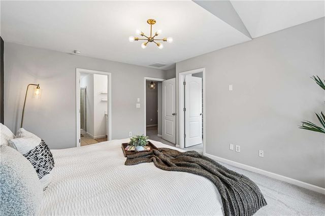 5112 Whiteoak Terrace SE, Smyrna, GA 30080
