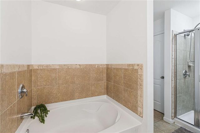 5112 Whiteoak Terrace SE, Smyrna, GA 30080