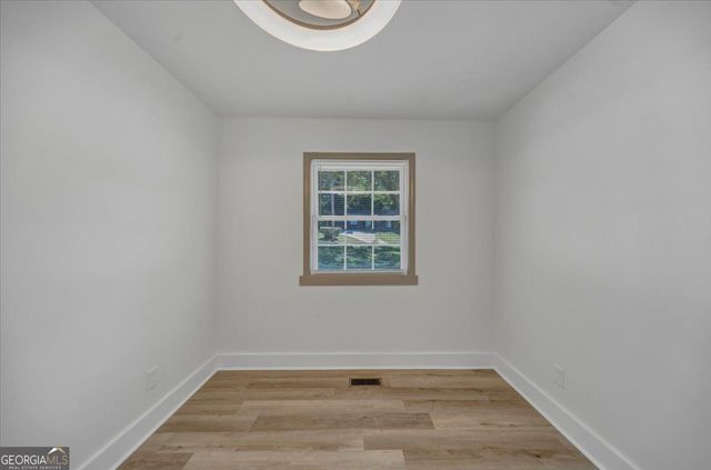 3683 Fairlane Drive NW, Atlanta, GA 30331