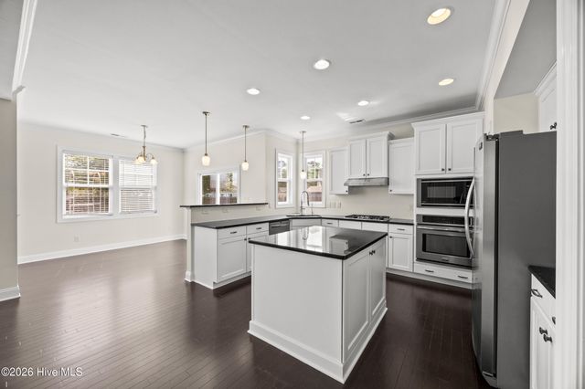 104 Bethea Street, Holly Ridge, NC 28445