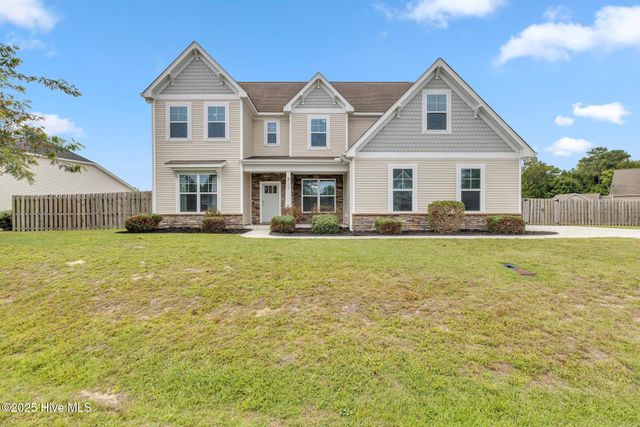 104 Bethea Street, Holly Ridge, NC 28445